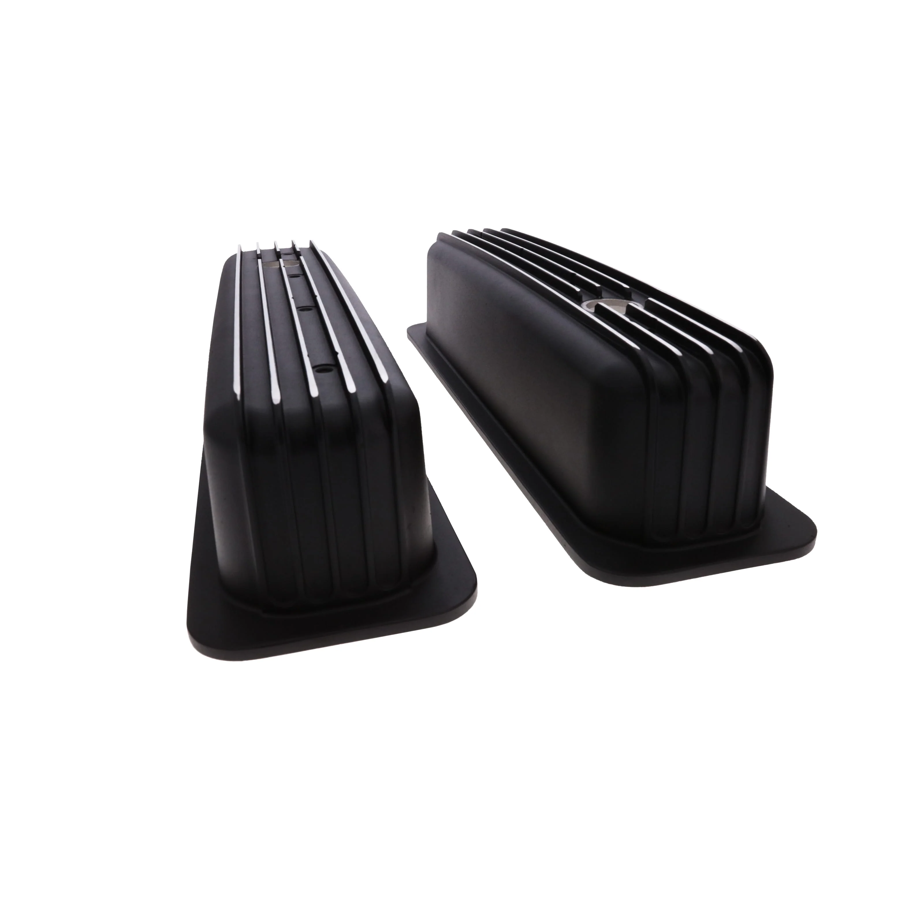 1987-2000 Chevy SB Finned Aluminum Center Bolt Valve Cover, 3 11/16" Ht., 1.25" Hole, Black - Image 4